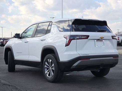 New 2026 Chevrolet Equinox LT w/ Safety and Technology Package FWD image 20