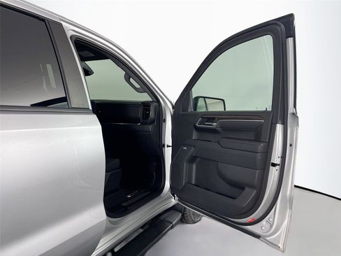 Used 2022 Chevrolet Silverado 1500 RST image 27