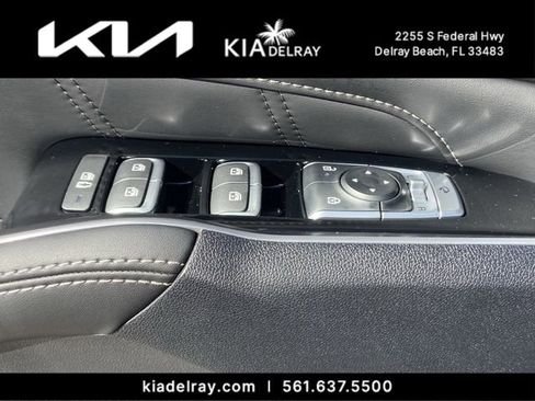 New 2026 Kia Sorento SX image 17