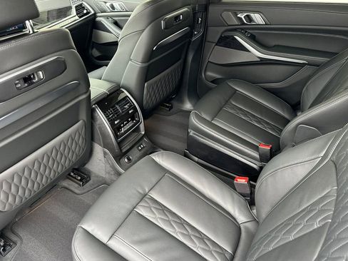 New 2026 BMW X7 xDrive40i w/ Executive Package image 12
