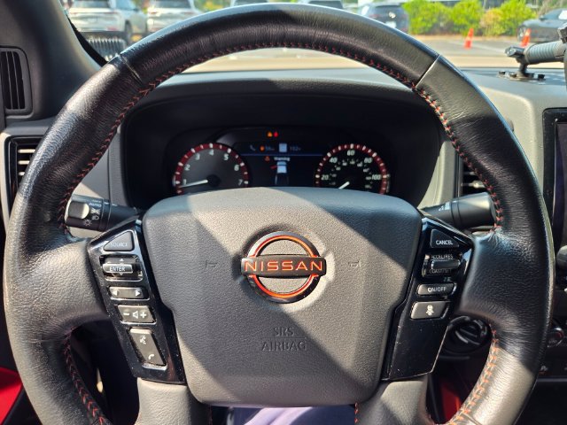 Used 2022 Nissan Frontier PRO-4X AWD/4WD image 23