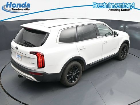 Used 2020 Kia Telluride LX AWD/4WD image 24