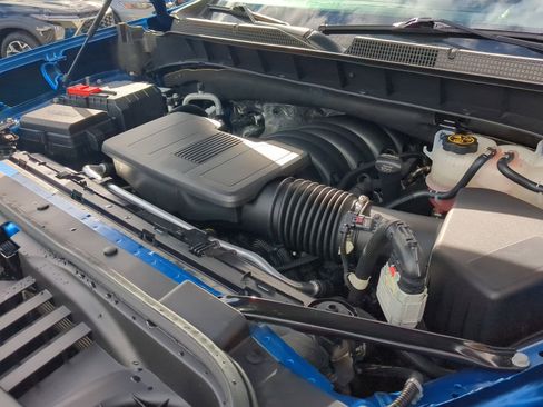 Used 2022 Chevrolet Silverado 1500 LTZ w/ LTZ Premium Package image 31