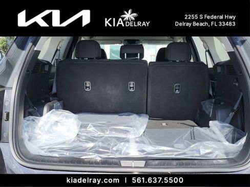 New 2026 Kia Sorento LX FWD image 8