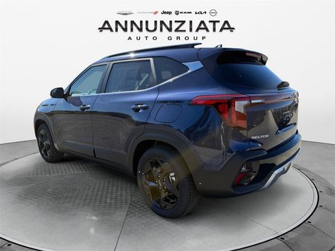 New 2026 Kia Seltos EX w/ EX Sunroof Package image 3