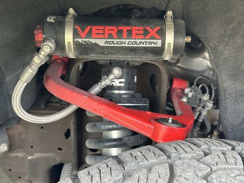 Used 2021 GMC Sierra 1500 AT4 image 21