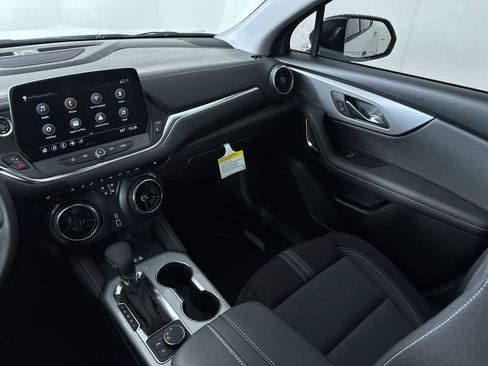 New 2026 Chevrolet Blazer LT w/ Convenience Package image 70