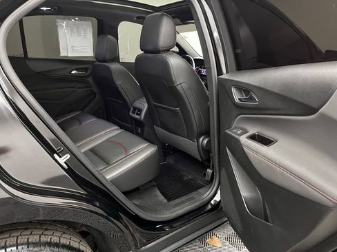Used 2022 Chevrolet Equinox RS w/ RS Leather Package FWD image 36