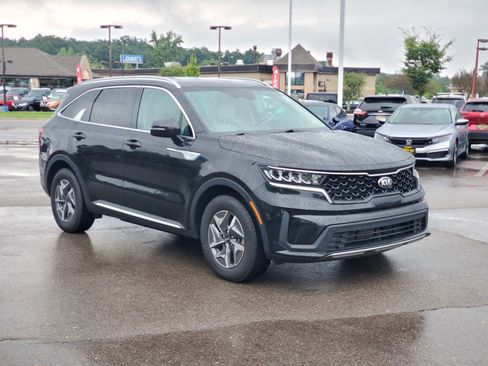 Used 2021 Kia Sorento S image 32