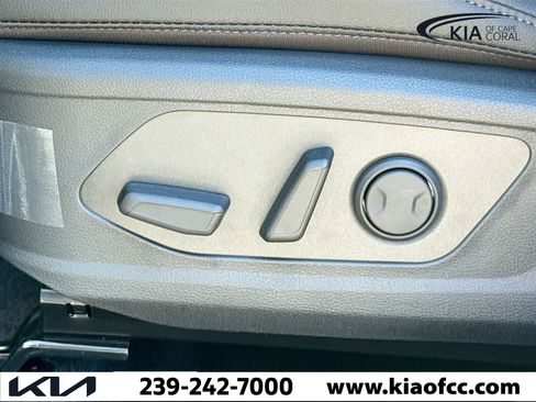 New 2025 Kia Sportage EX image 23