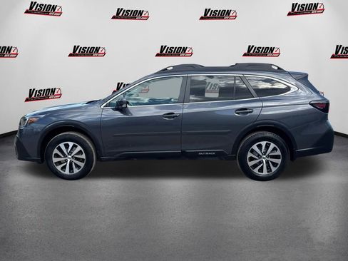 Used 2022 Subaru Outback Premium image 8