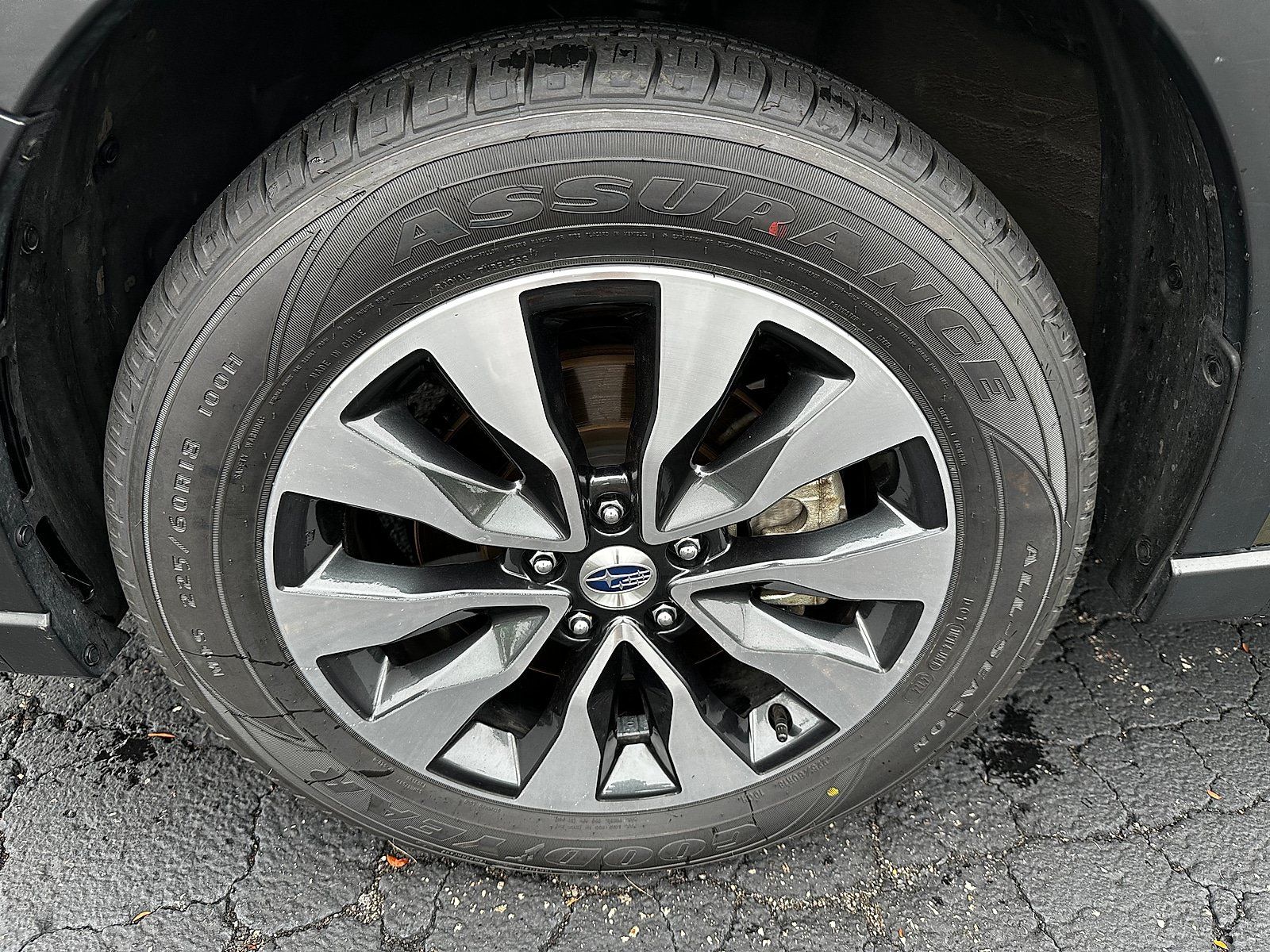 Certified 2024 Subaru Outback Limited AWD/4WD image 9
