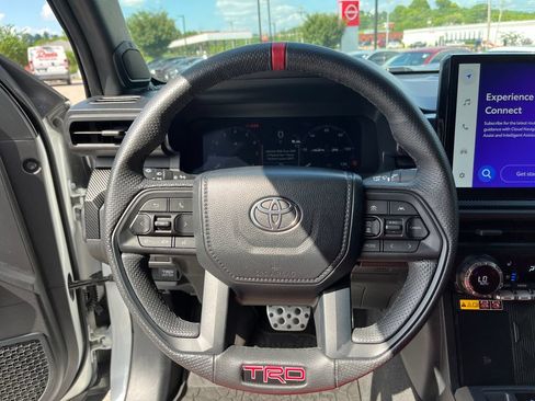 Used 2024 Toyota Tacoma TRD Pro AWD/4WD image 26
