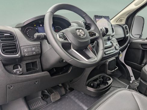 New 2025 RAM ProMaster 3500 w/ Leather Interior Group image 9