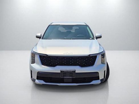 New 2026 Kia Sorento LX FWD image 2