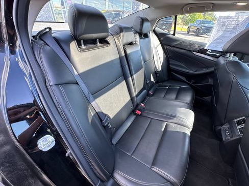 Used 2023 Nissan Maxima SL FWD image 21