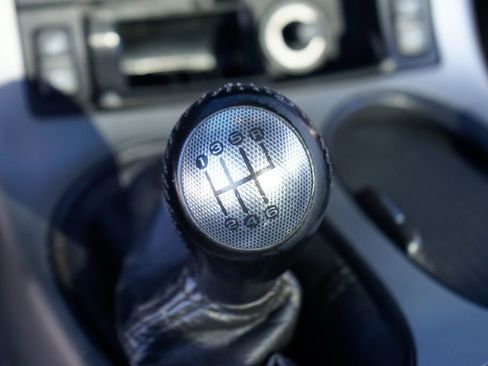 Used 2005 Chevrolet Corvette Convertible w/ Preferred Equipment Group image 32