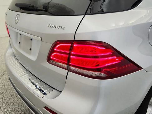 Used 2018 Mercedes-Benz GLE 350 4MATIC image 35