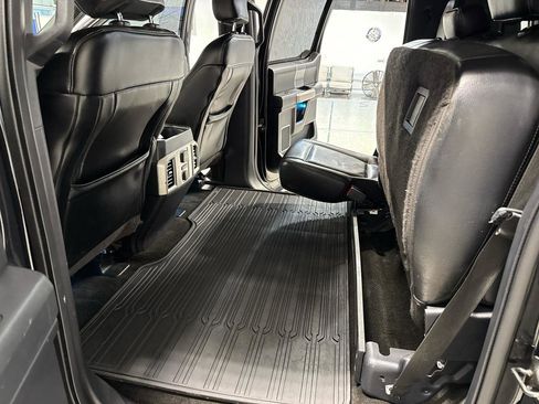 Used 2015 Ford F150 Lariat w/ Equipment Group 502A Luxury image 14