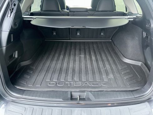 Used 2018 Subaru Outback 2.5i Limited image 52