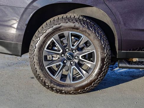 Used 2023 Chevrolet Tahoe Z71 w/ Luxury Package image 12