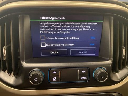 Used 2022 GMC Canyon Denali AWD/4WD image 4