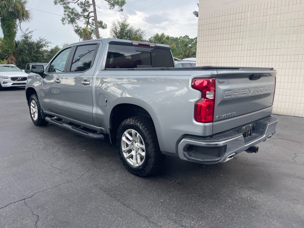 Used 2024 Chevrolet Silverado 1500 LT w/ Z71 Off-Road Package AWD/4WD image 3