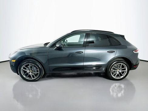 Certified 2026 Porsche Macan AWD/4WD image 2