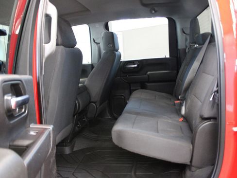 Used 2020 Chevrolet Silverado 2500 Custom w/ Custom Value Package AWD/4WD image 12