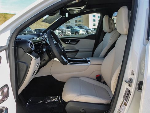 New 2026 Mercedes-Benz GLC 300 4MATIC image 17