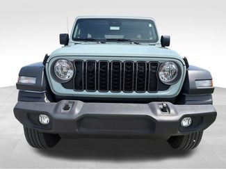 Used 2024 Jeep Wrangler Unlimited Sport AWD/4WD video 2