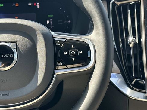 New 2026 Volvo XC90 T8 Ultra w/ Protection Package Premier image 9