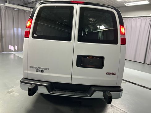 Used 2024 GMC Savana 2500 Work Van w/ Driver Convenience Package image 6