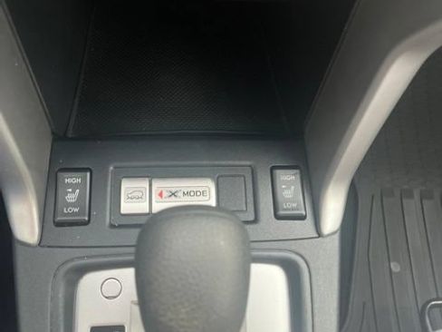 Used 2017 Subaru Forester 2.5i Premium w/ All-Weather Package AWD/4WD image 45