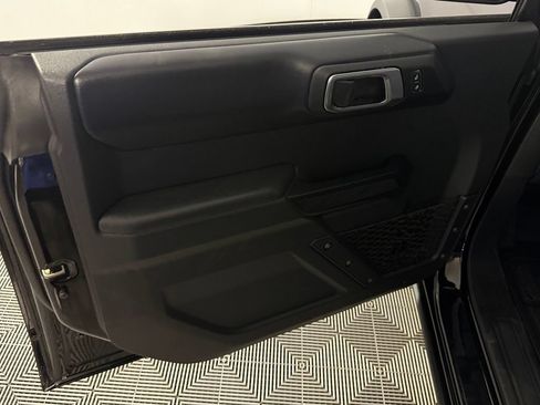 Used 2025 Ford Bronco Badlands AWD/4WD image 26