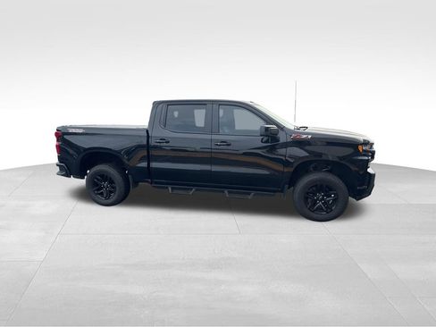 Used 2019 Chevrolet Silverado 1500 LT Trail Boss image 2