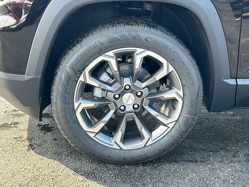 New 2026 GMC Terrain Elevation w/ Elevation Premium Package AWD/4WD image 12