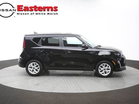 Used 2025 Kia Soul LX w/ LX Technology Package FWD image 44