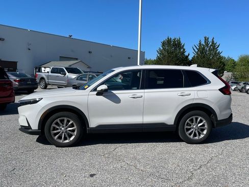 Used 2023 Honda CR-V EX image 8
