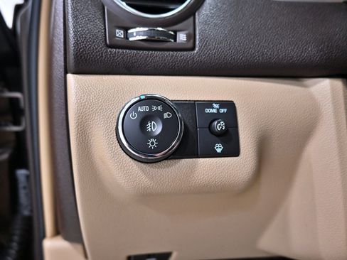 Used 2009 Buick Enclave CXL w/ Entertainment Package #4 AWD/4WD image 8