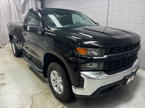 Used 2020 Chevrolet Silverado 1500 W/T w/ WT Value Package AWD/4WD image 5