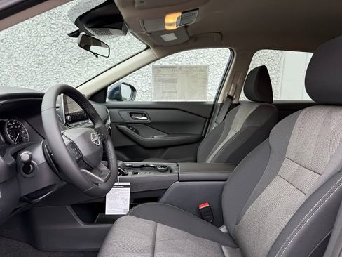 New 2026 Nissan Rogue SV image 15