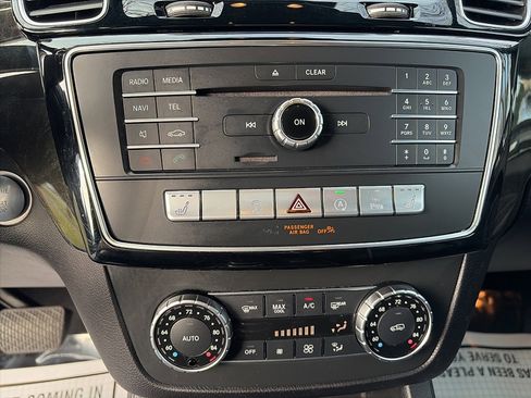 Used 2019 Mercedes-Benz GLS 450 4MATIC w/ Premium 1 Package image 32