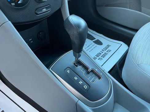 Used 2017 Hyundai Accent SE image 22