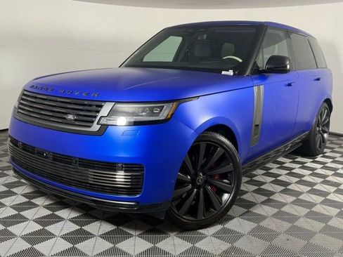 New 2025 Land Rover Range Rover SV image 2