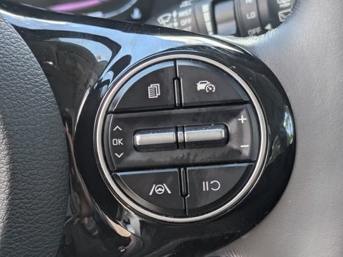 Used 2024 Kia Soul EX w/ Option Group 015 FWD image 28