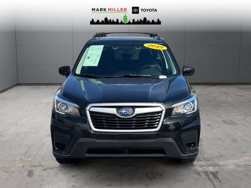 Used 2019 Subaru Forester Premium w/ All-Weather Package AWD/4WD image 8