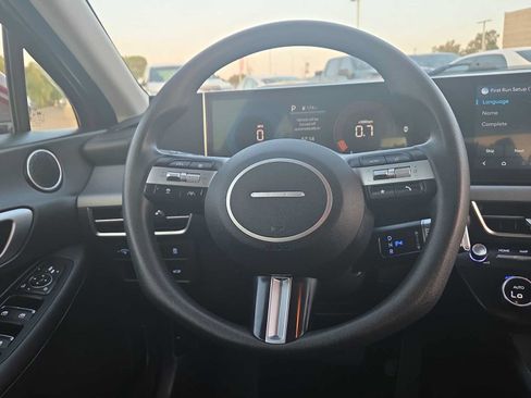 Used 2025 Hyundai Sonata SEL FWD image 19