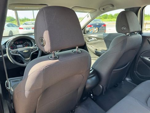 Used 2023 Chevrolet Malibu LS image 16