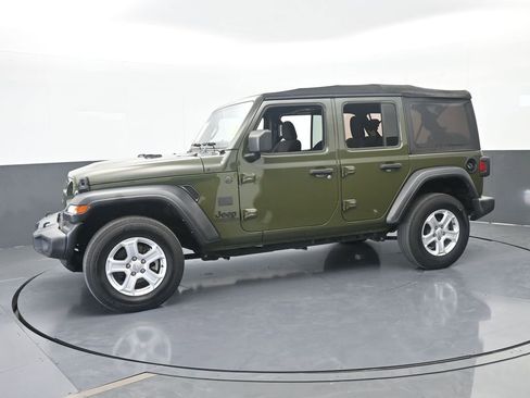Used 2022 Jeep Wrangler Unlimited Sport AWD/4WD image 2